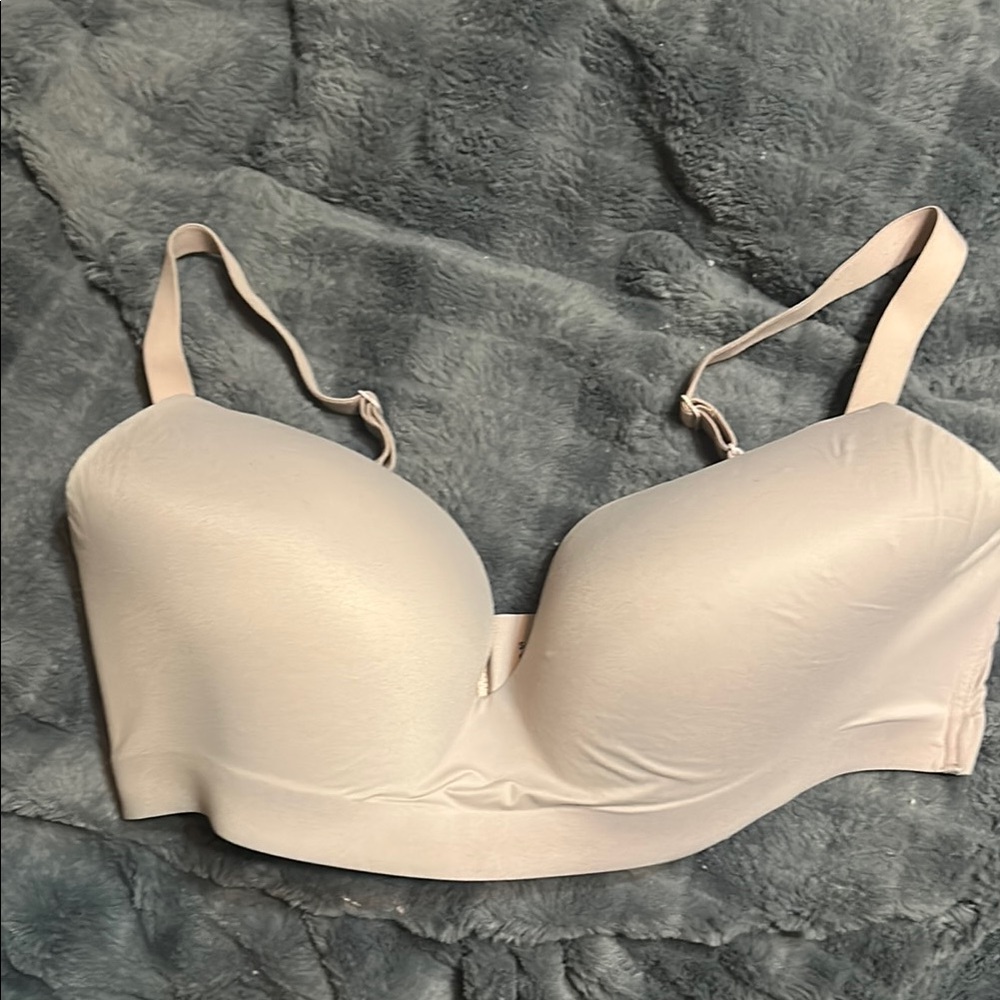 Soma Cream T-Shirt Bra with Seamless Molded Cups